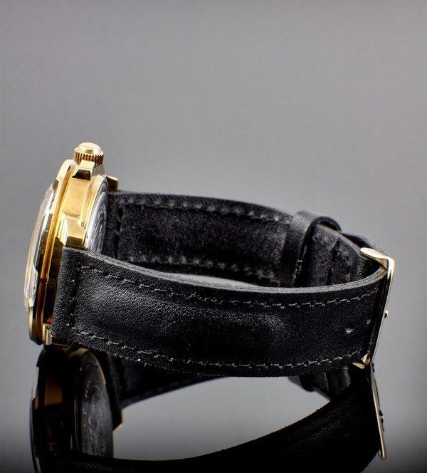 Наручные часы ВОСТОК 2414 (439770) ремень