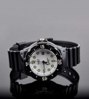 Наручные часы lrw-200h-7e1