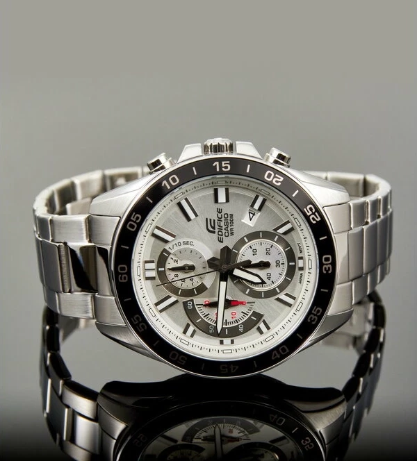 Наручные часы efv-550d-7a