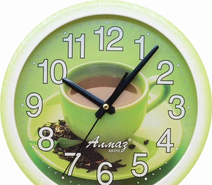 Настенные часы Алмаз В50