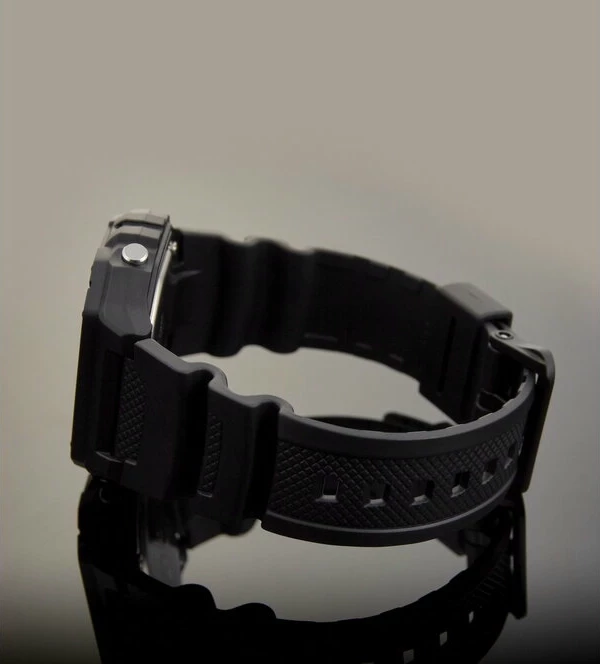 Наручные часы w-218h-1b