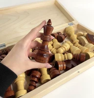 Шахматы "Кировские" большие (Россия, дерево, 43х21.5х6 см)