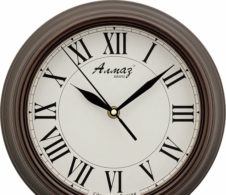 Настенные часы Алмаз С13