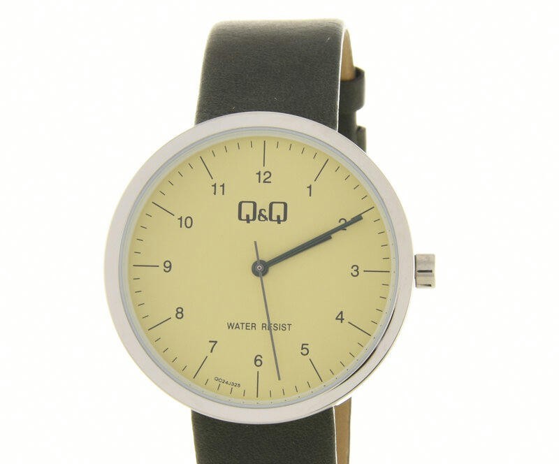 Наручные часы qq qc24j325y