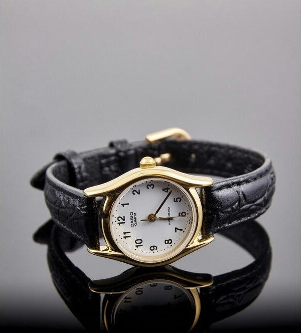 Наручные часы ltp-1094q-7b1