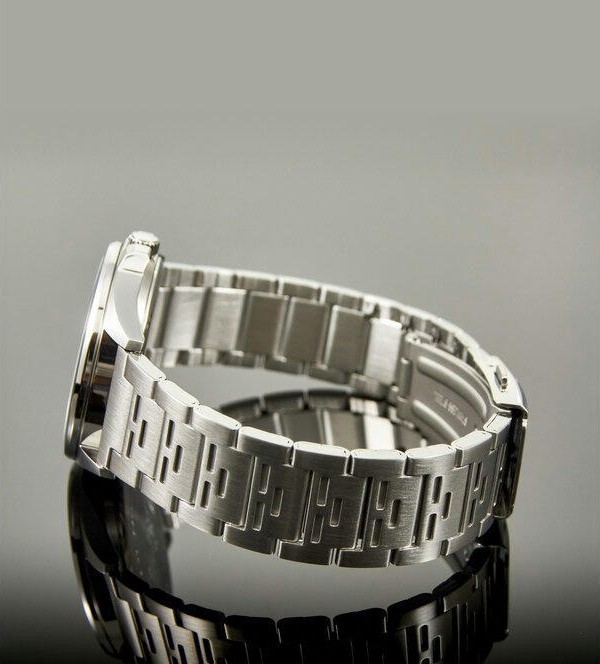 Наручные часы mtp-e700d-7e