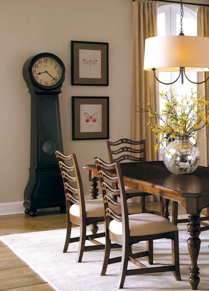 Настенные часы howard miller 615-005