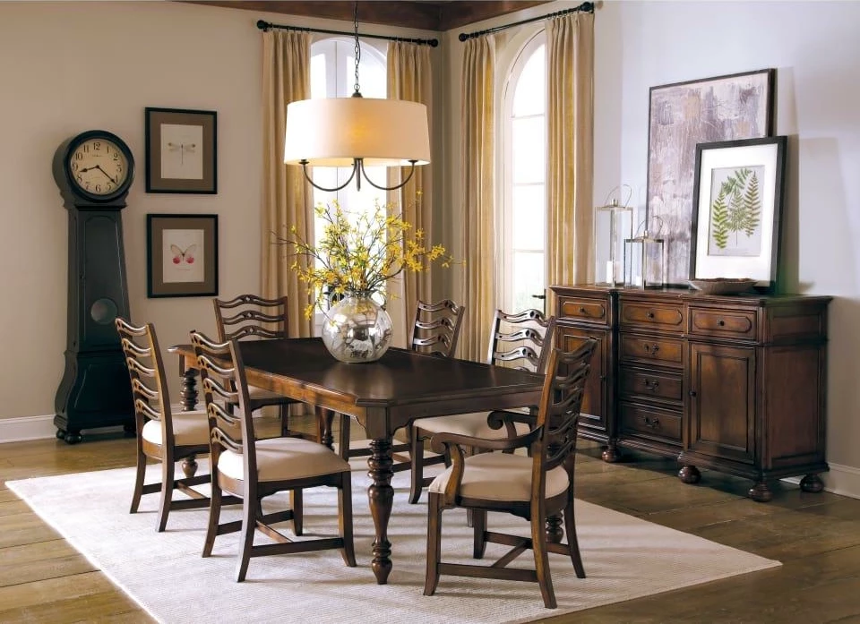 Настенные часы howard miller 615-005