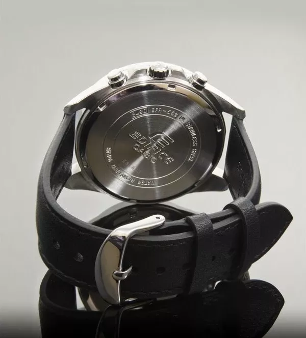 Наручные часы efr-552l-5a
