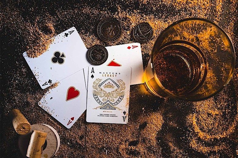 Карты "Ellusionist Legacy Master Red"